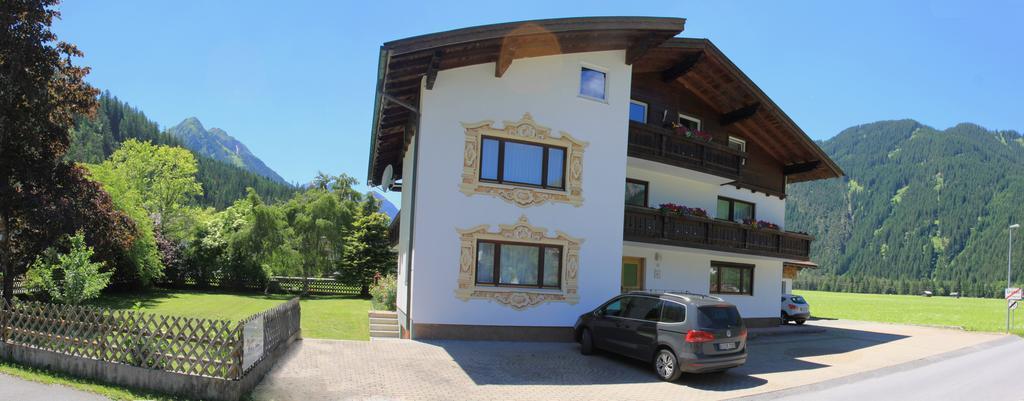 Appartement De Luxe - 140M² Elbigenalp Szoba fotó