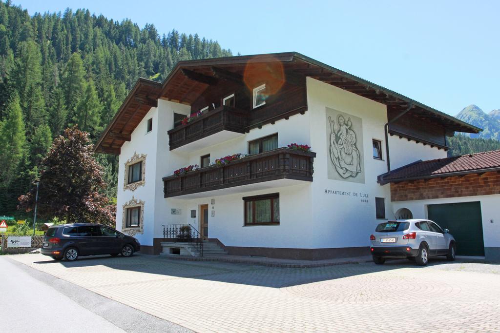 Appartement De Luxe - 140M² Elbigenalp Szoba fotó